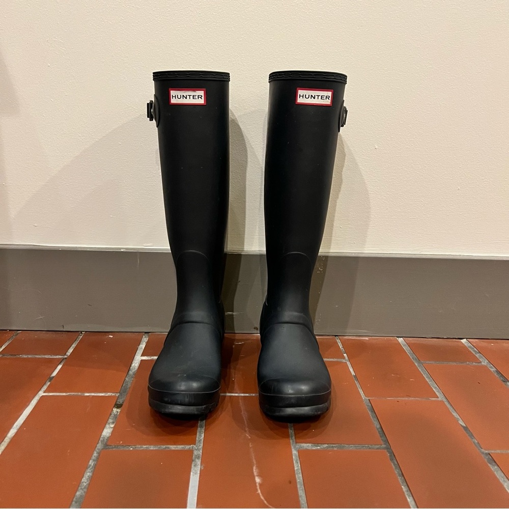Hunter Boots Original Tall in Navy